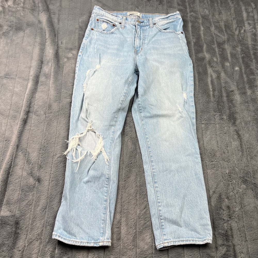Abercrombie & Fitch The Boyfriend Mid Rise Distressed Light Wash Jeans 28 6R